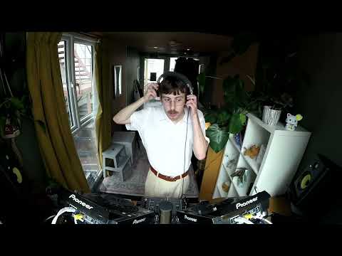 [23] (studio) picnic guest with: Dj Streaks