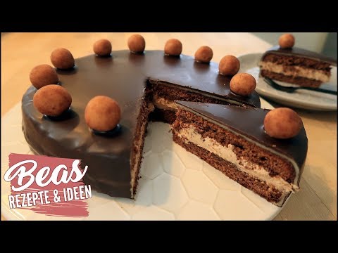 Schokoladentorte Rezept mit einfacher Nougat-Buttercreme und Marzipan
