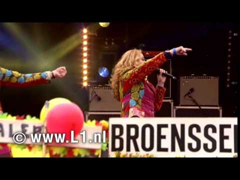 RONALD EN CARIEN - LIMBURG LAEFTJ MET DE VASTELAOVENDJ (KOELKRAKER).wmv