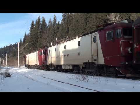EA820 si EA627 pleaca din statia Silhoasa cu R5701 Suceava - Ilva Mica - 02.01.2017