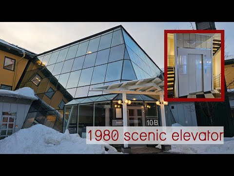 Glass cab & chimes: 1980 DEVE elevator - Västra Norrlandsgatan 10B, Umeå, Sweden