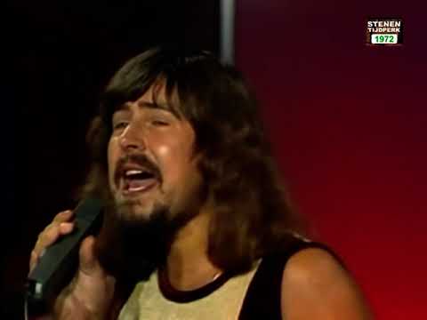 1972  The Cats  -   lets dance