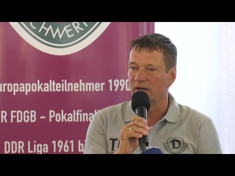 DDR-Fußballmeister trainiert Dynamo Schwerin