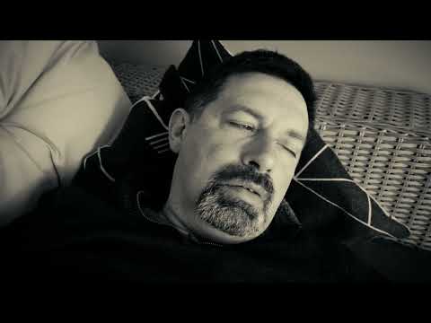 SISTA ZABOU "ADDICT" CLIP OFFICIEL