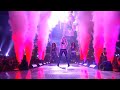 Shakira-She Wolf (Live From Paris)