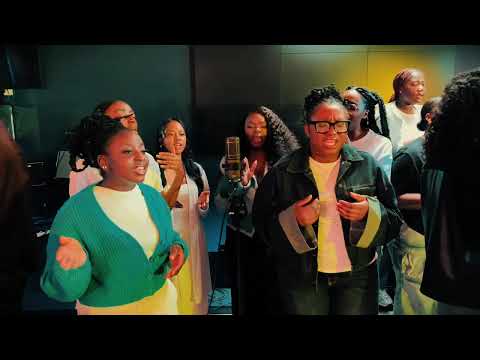 Cover "Crucifié" By le Grand choeur & Raymonde KLB