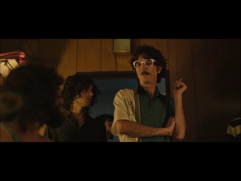 'Charly García' y 'Andrés Calamaro' conocen a 'Fito Páez' (Serie "El amor después del amor")