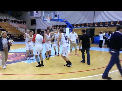 CREF Hola celebración ascenso a Liga Femenina