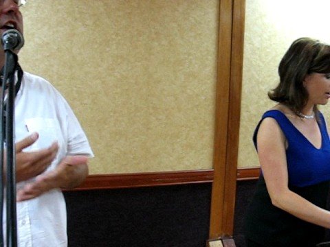 AGS Pretoria Oos aanbid saam Mariette en Pierre Labuschagne