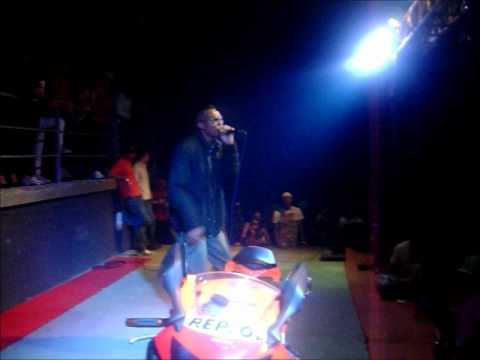 Mc James Blue - Villa Real Suzano