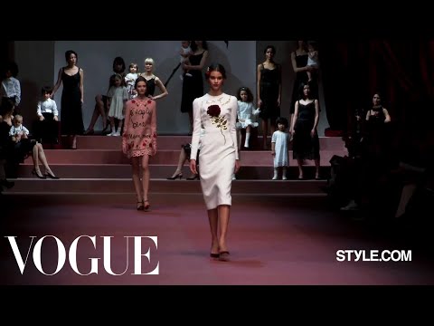 Dolce & Gabbana Fall 2015 Ready-to-Wear - Fashion Show - Style.com
