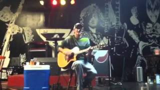 &quot;legs wide open&quot; (arms wide open rewrite)