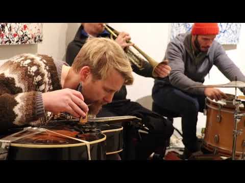 Parallax with Hafdis Bjarnadottir