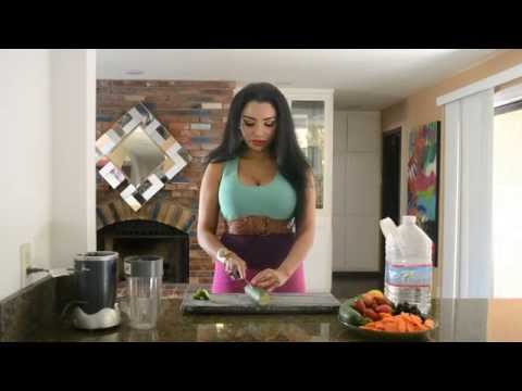 download lagu mp3 mp4 Strawberry Cucumber Juice, download lagu Strawberry Cucumber Juice gratis, unduh video klip Strawberry Cucumber Juice
