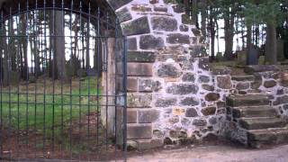 preview picture of video 'Watchtower Auld Aisle Cemetery Kirkintilloch East Dunbartonshire Scotland'
