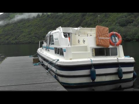 Le Boat on the Caledonian Canal for 7 Days Part 1 from Laggan Locks to Fort Augusta staircase locks
