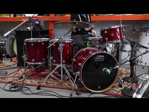 DW Performance Cherry Stain Drum Set