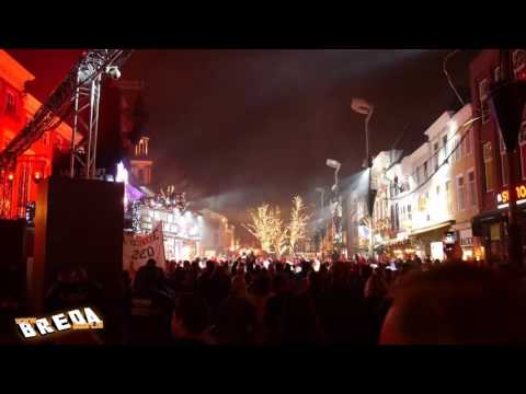 DJ Hardwell maakt er een feestje van op het dak van het Glazen Huis