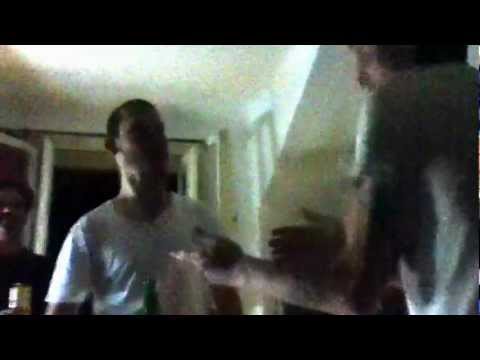 Raducu - Motion Monument freestyle [Live @ Eddie's place , BG, Sofia :)]