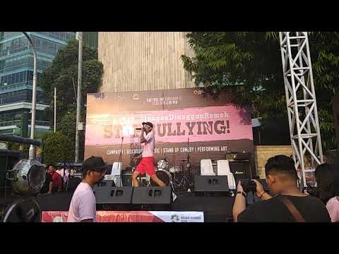 Young lex Ft Masgib — Nyeselkan (Live)