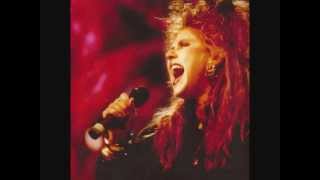 T'Pau "Hold On To Love-Live"