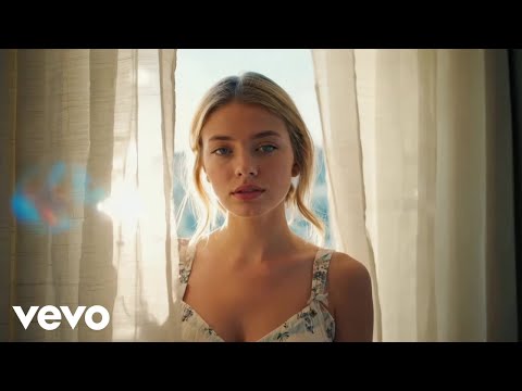 수윤 - 그냥 이뻐 (Official Music Video)