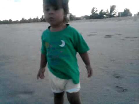 Clarice na Praia parte5