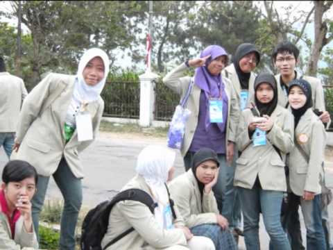 Viky Sianipar Feat. Ihsan Akbar - Sahabat (Fapet UGM 2006)