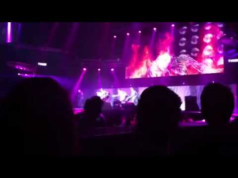 20.05.2012 SMTown LA TVXQ Keep Your Head Down