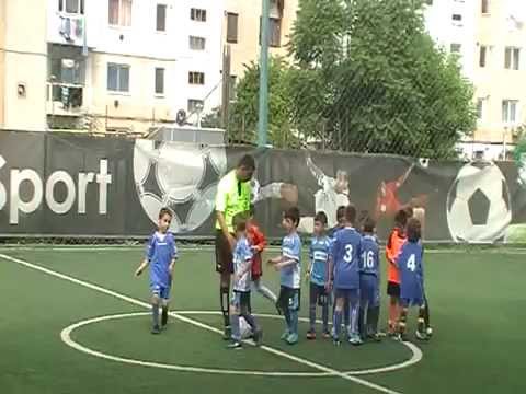 Petrolul '95 Ploieşti - Viitorul Buzau 6 – 0 ( 4 - 0 )