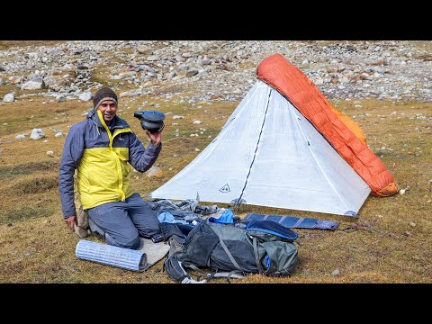 What's in my Bag? | Hiking & Camping Gear for Summer/Autumn 2021