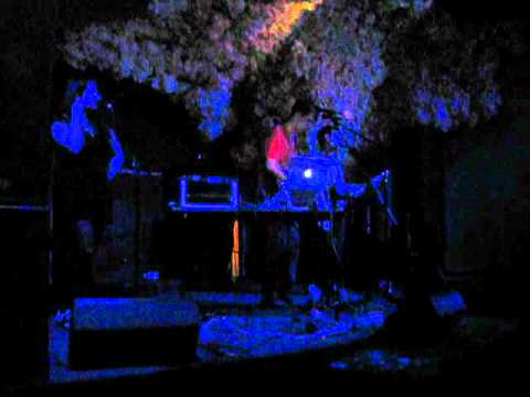 Wolf In A Spacesuit - Ease Your Mind live @ Glasslands Gallery