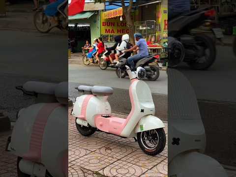 Xe điện Osaka Momo