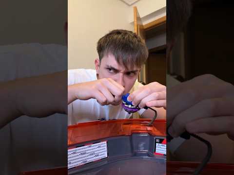 Cuando JUEGAS BEYBLADE🛞🔥 #shorts