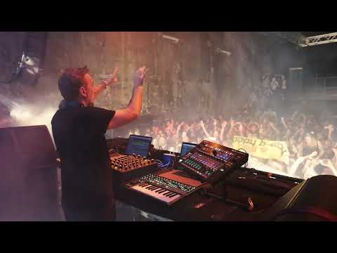 Paul van Dyk - Music Rescues Me live in Berlin