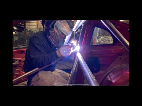 10pt cage install. Welding a 10 point 8.50 cert cage into my project Coyote Swap Mustang sn95