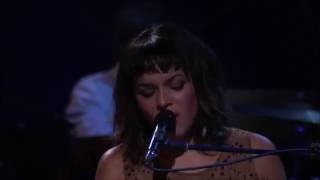 Norah Jones - Miriam - Live 2012