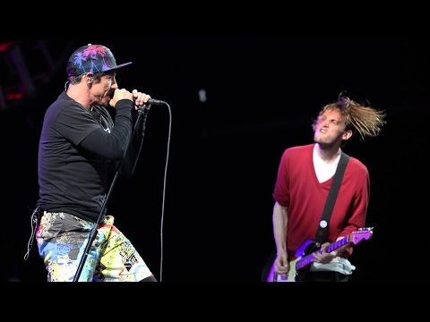 Red Hot Chili Peppers - Detroit (T in the Park 2016) [1080p, 60fps]