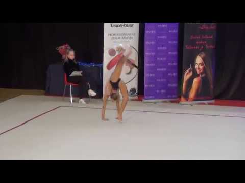 Mia valge hoop junior all around Eesti MV 2018