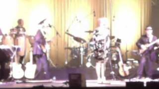 Luz Casal - Plantado en mi cabeza (Burjassot 07/05/2010)