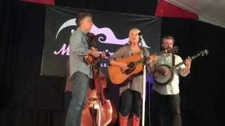 Laurie Lewis & The Right Hands - Barstow