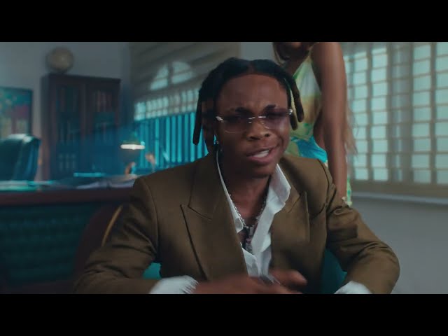 Video zu 'Adunni' ansehen