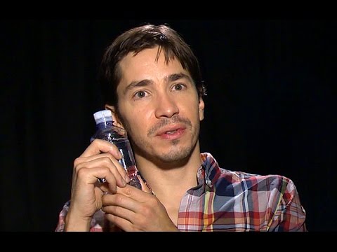 Justin Long on Having Fun and Suffering as a Walrus in 'TUSK'