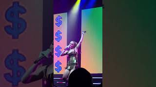 Kim Petras - I Don&#39;t Want It At All (Live at l&#39;Olympia, Paris) 25/02/2024