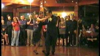 Roberto HERRERA y Silvana CAPRA Milonga LE MIMOSE 15.5.10.avi