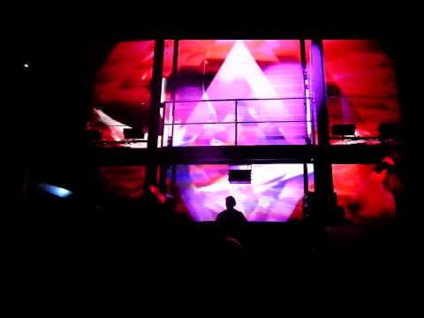 Kaskade - Coming Home At 4 A.M. (Kaskade Mash Up) @ Marquee Night Club (4-16-11)
