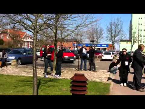 Claudia Galli/ On Set