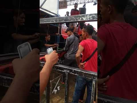 Detik detik pingsang si Bule Jowo Irene Gea live alun-alun Rembang