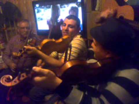 paca ,goreu si nelu meti