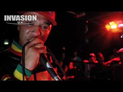 Step Up To The Mic Episode 2 - Yagsta Vs Young Speckz [Over 16's Final]